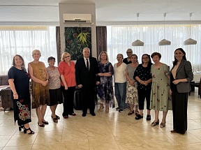 H.E.Mr. Alexey V. POPOV, Ambassador of Russia in Conakry, held a meeting with representatives of the Association of Russian-speaking women in Guinea