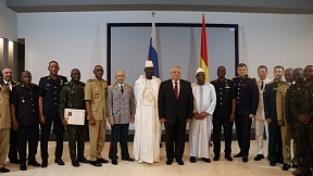 La réception à l'Ambassade de Russie à Conakry à l'occasion du 65ème anniversaire de l'établissement des relations diplomatiques entre la Russie et la Guinée