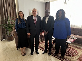 S.E.M. Alexey V. POPOV, Ambassadeur de Russie en Guinée, a rencontré le Président de l'ONG «Future Team Guinea»