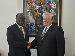 On the meeting with H.E.Mr. Mamoudou Keita, new Ambassador of Mali in Guinea On the meeting with H.E.Mr. Mamoudou Keita, new Ambassador of Mali in Guinea