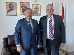H.E. Mr. Alexey V. POPOV, Ambassador of Russia in Guinea, visited the Embassy of India in Conakry