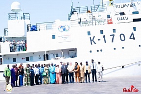 Sur le début de la Grande expédition africaine au large des côtes de la Guinée Sur le début de la Grande expédition africaine au large des côtes de la Guinée