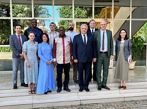 La visite de la délégation de l'Institut de Biologie des Mers du Sud en Guinée
