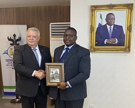 On the meeting with H.E.Mr. Timothy Musa Kabba, Minister of Foreign Affairs and International Cooperation of Sierra Leone